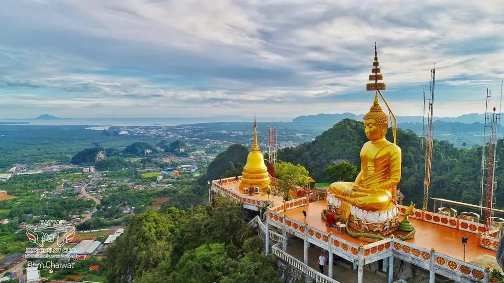 [KRABI] Tiger Cave and Emerald Pool Jungle Tour