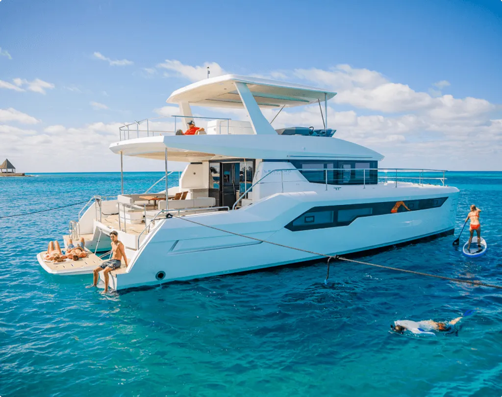 [PHUKET] Zambezia Leopard 53 ft Power Catamaran -Boat Lagoon