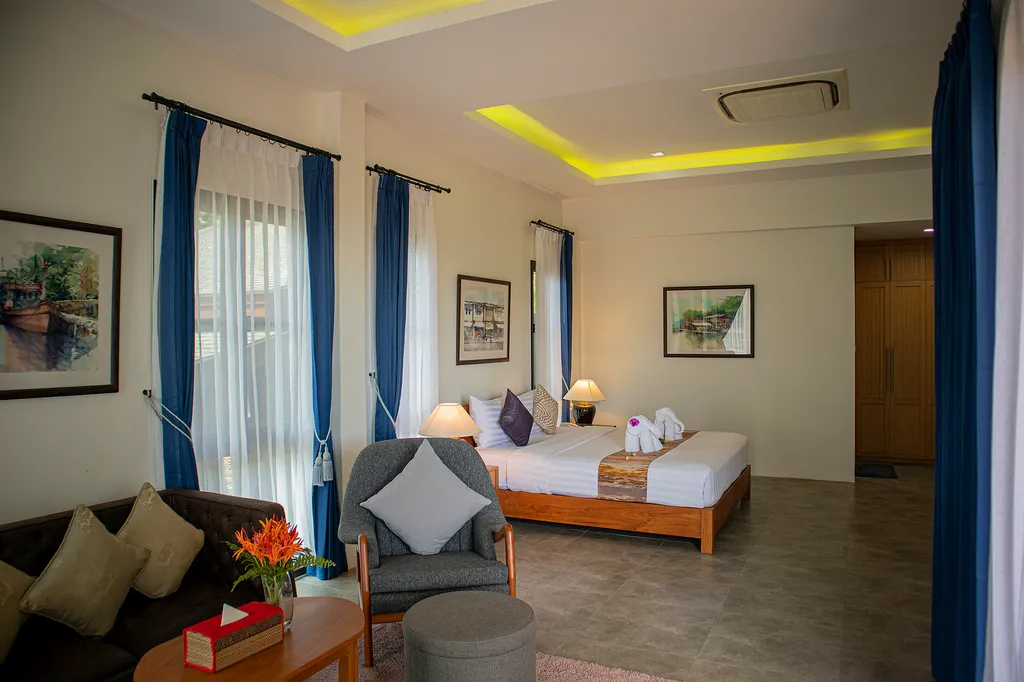 [PHUKET] Sabai Ta Sook Jai Villa